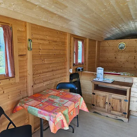 La Hetraie Pipowagen Campsite